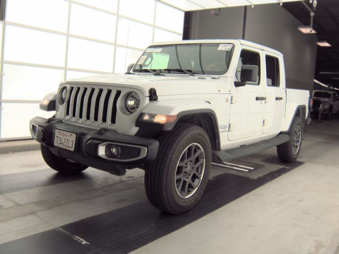 2022 Jeep Overland