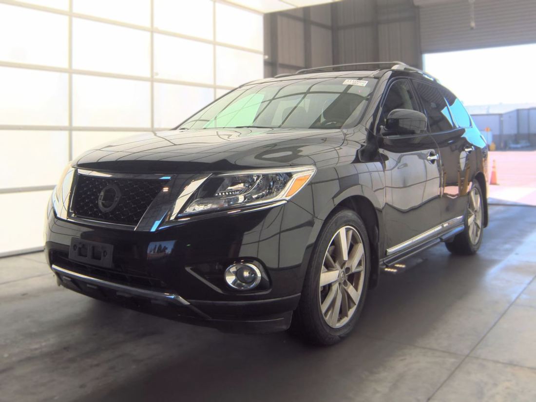 2015 NISSAN Pathfinder