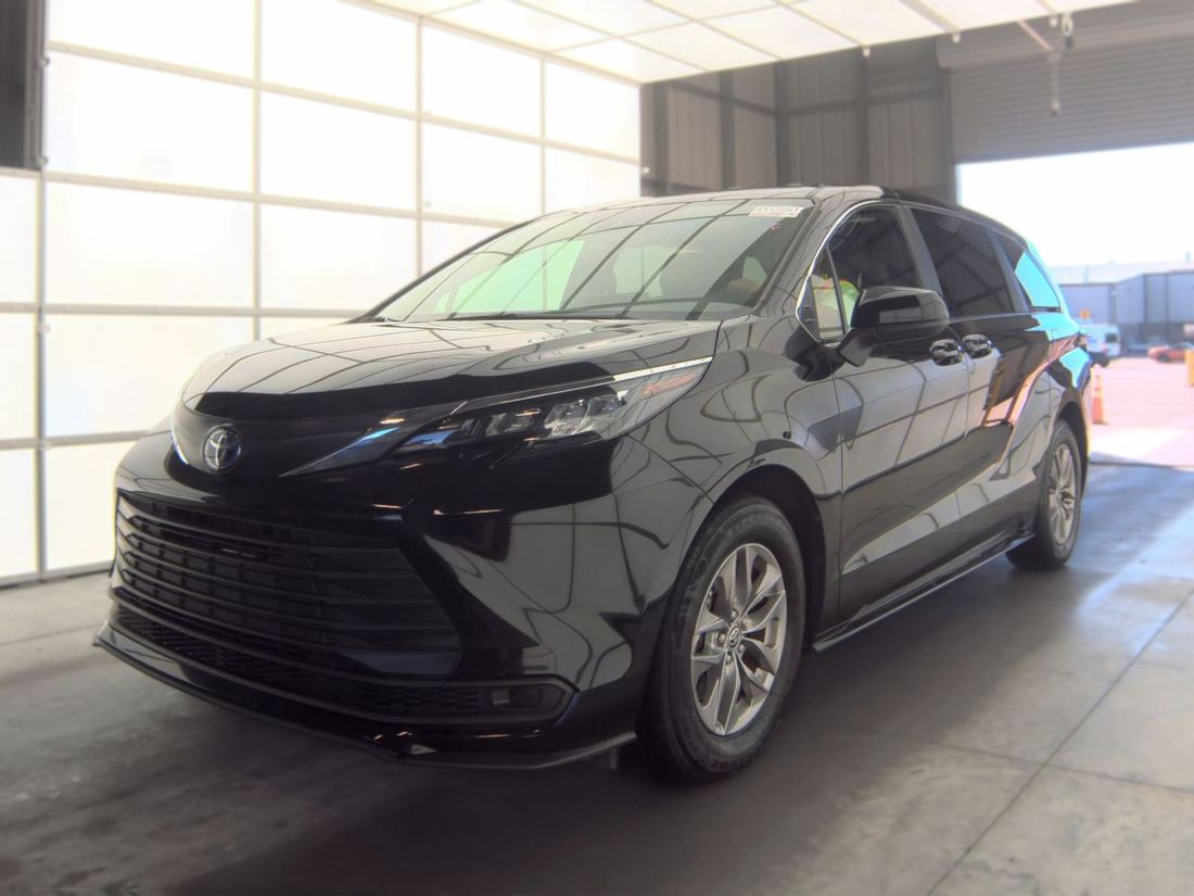 2025 TOYOTA 40 Series