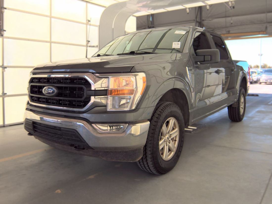 2022 FORD SuperCrew