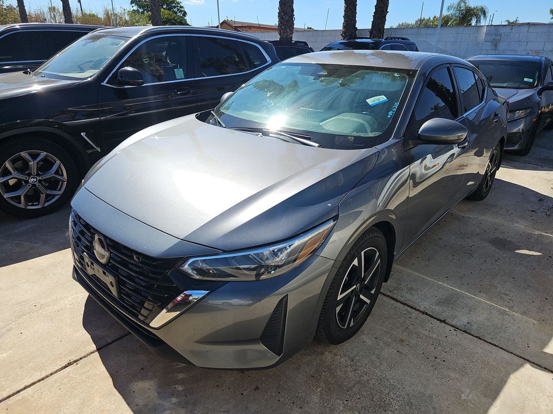 2024 NISSAN SV