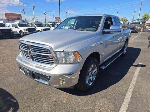 2016 Ram SLT