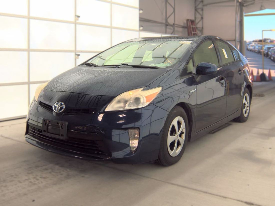2013 TOYOTA ZVW30L