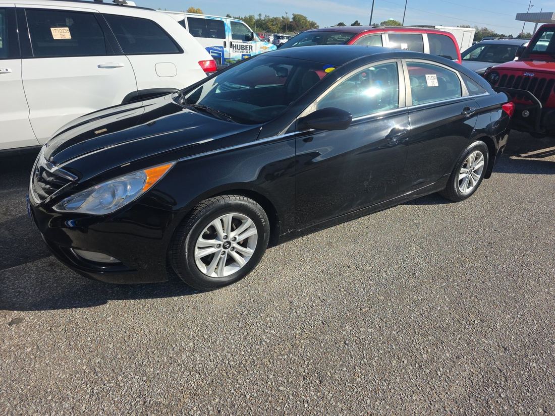 2013 HYUNDAI GLS/ GLS Popular