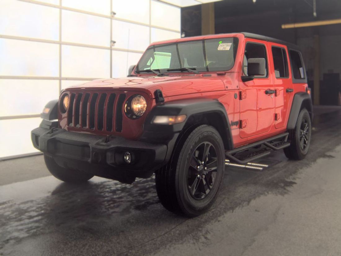 2023 JEEP Sport