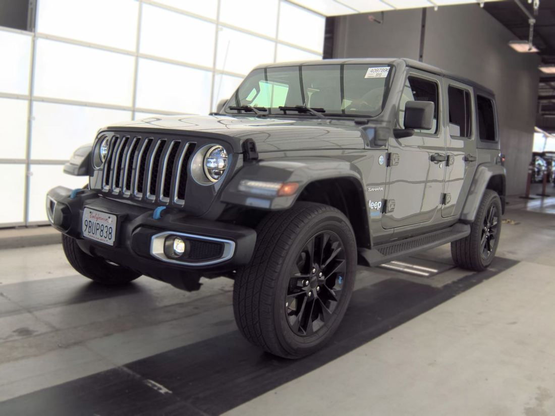 2022 JEEP Unlimited Sahara 4XE