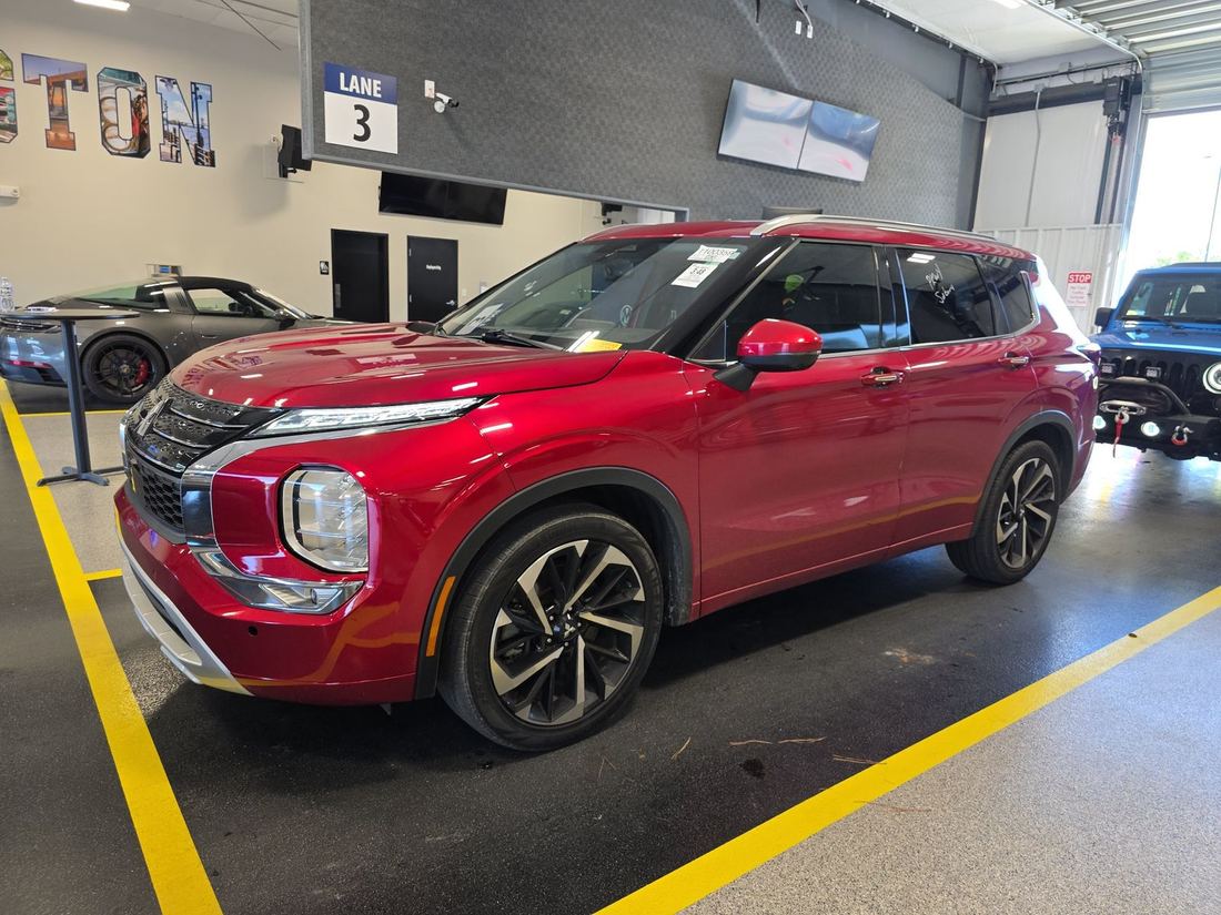 2024 MITSUBISHI SEL