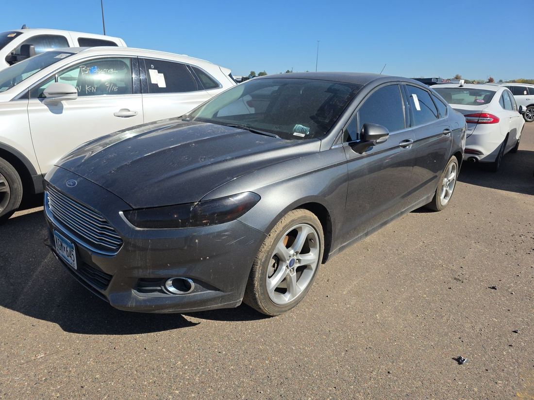 2016 FORD SE