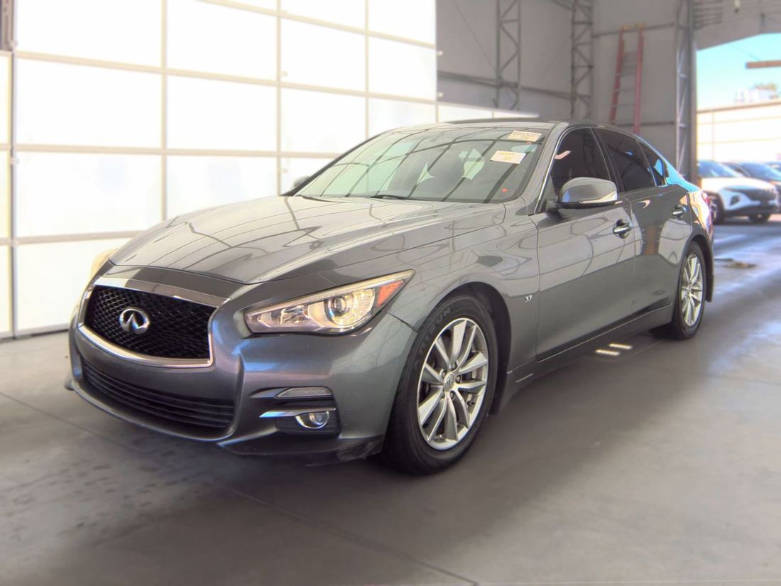 2014 INFINITI Q50