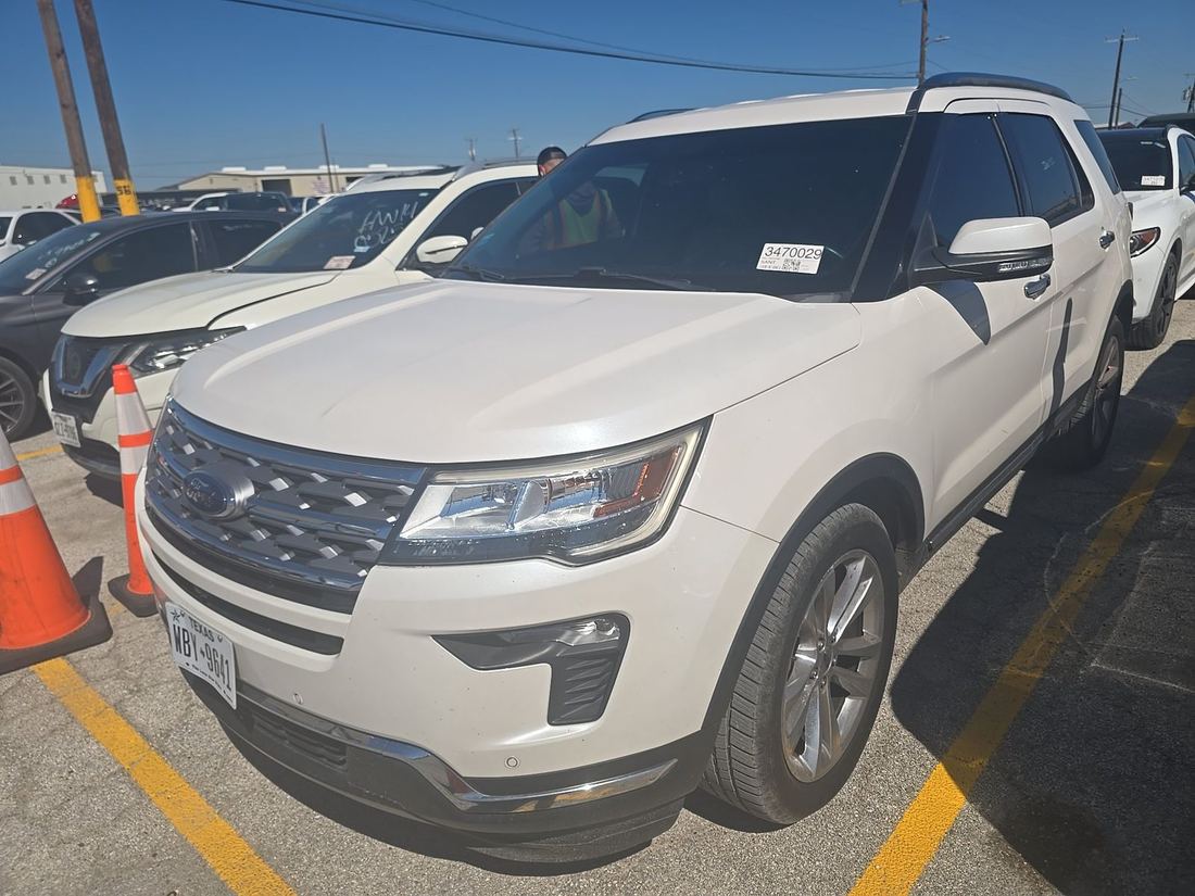 2018 FORD Limited