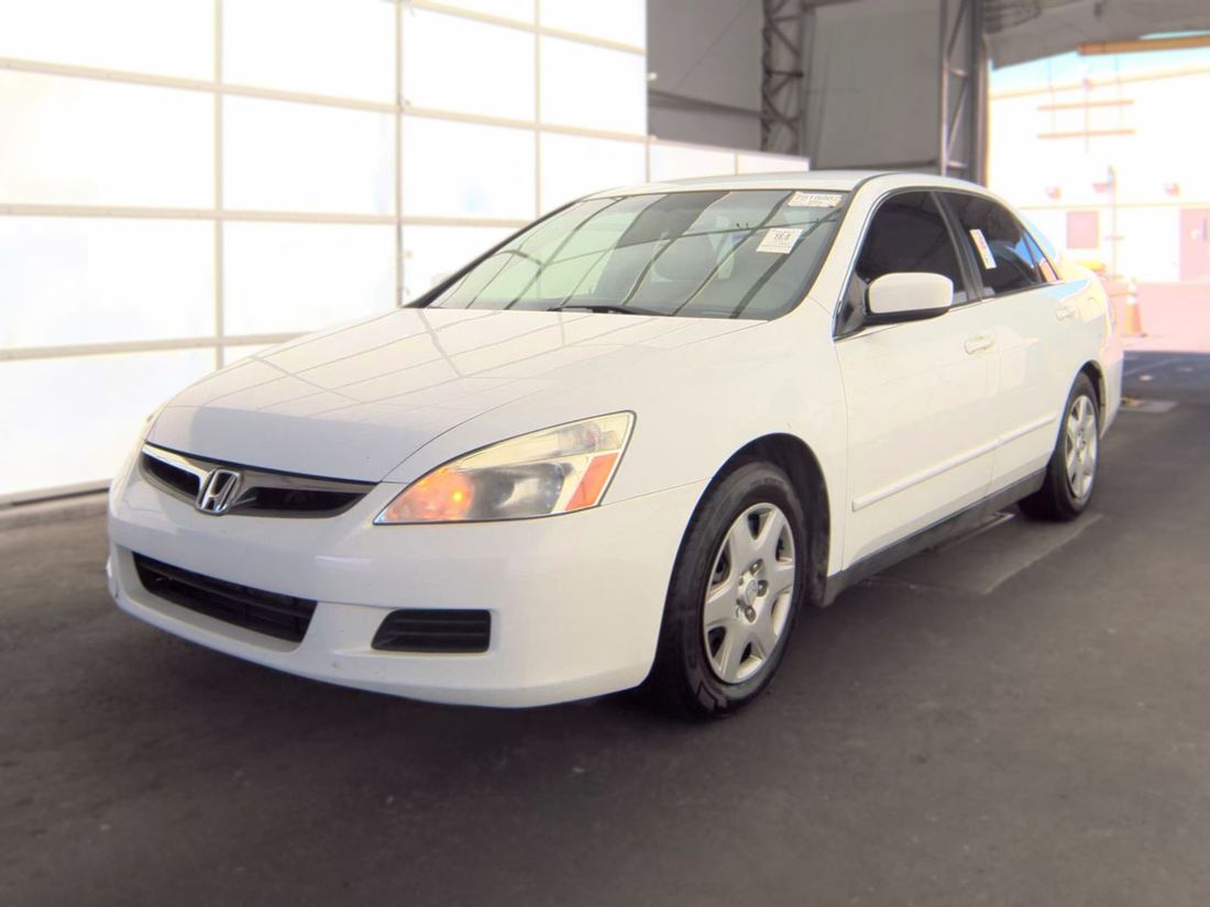 2007 HONDA LX