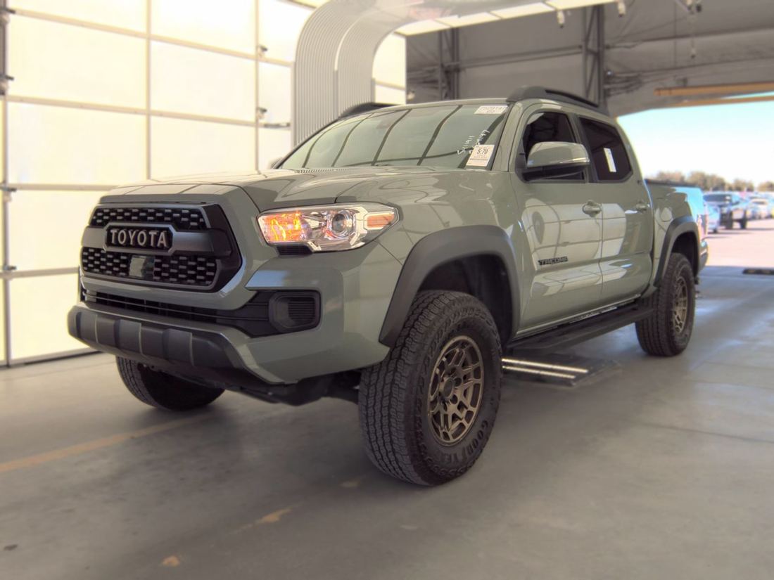 2023 TOYOTA 305 Series