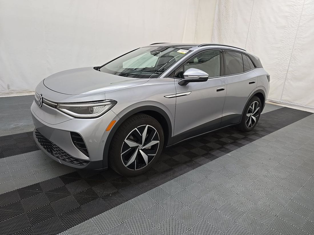 2023 Volkswagen S