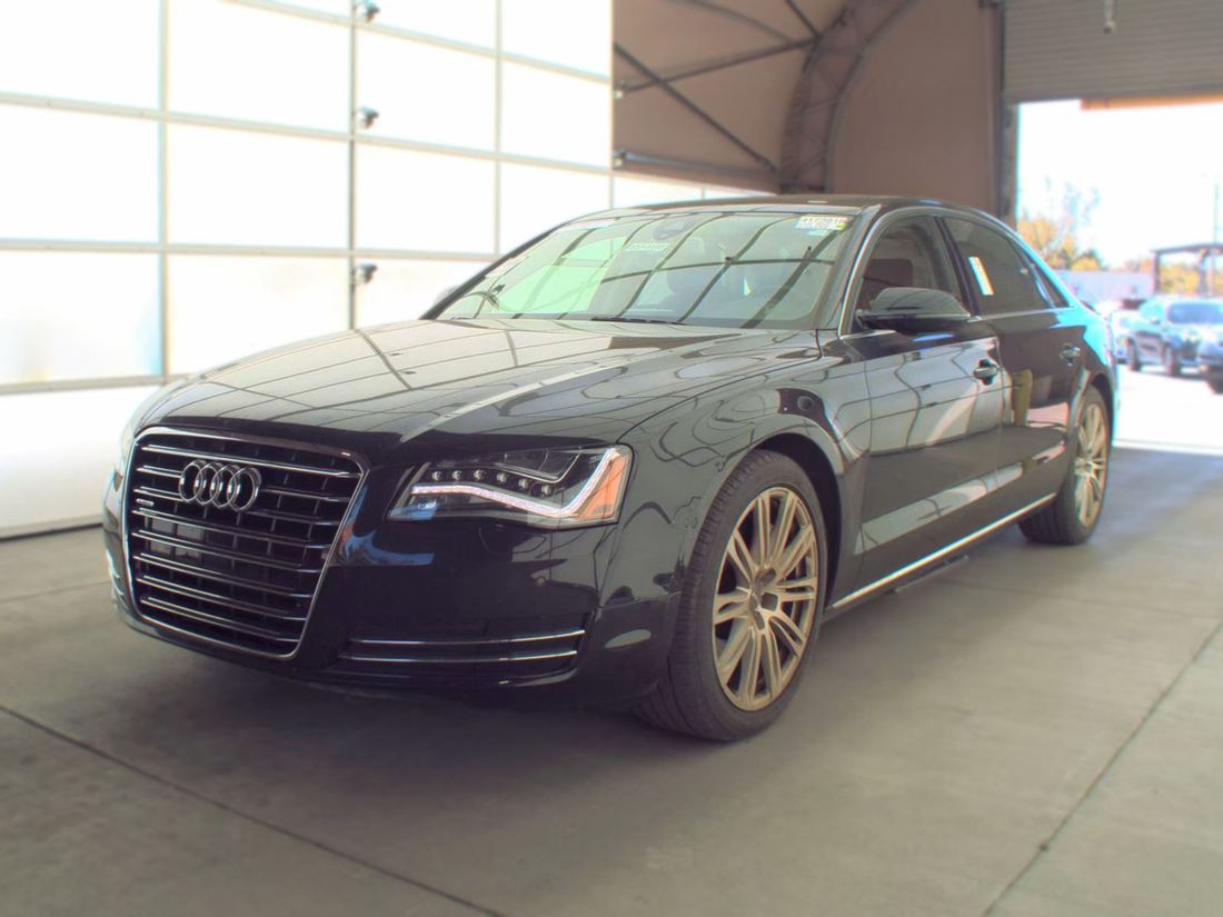 2012 AUDI L