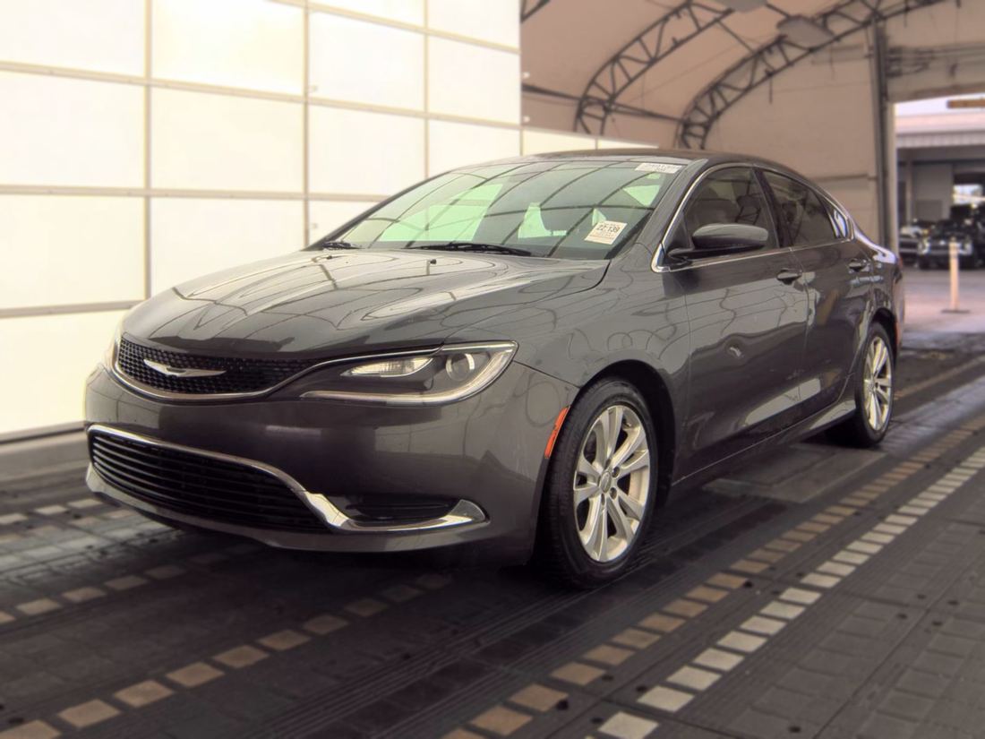 2015 CHRYSLER Limited