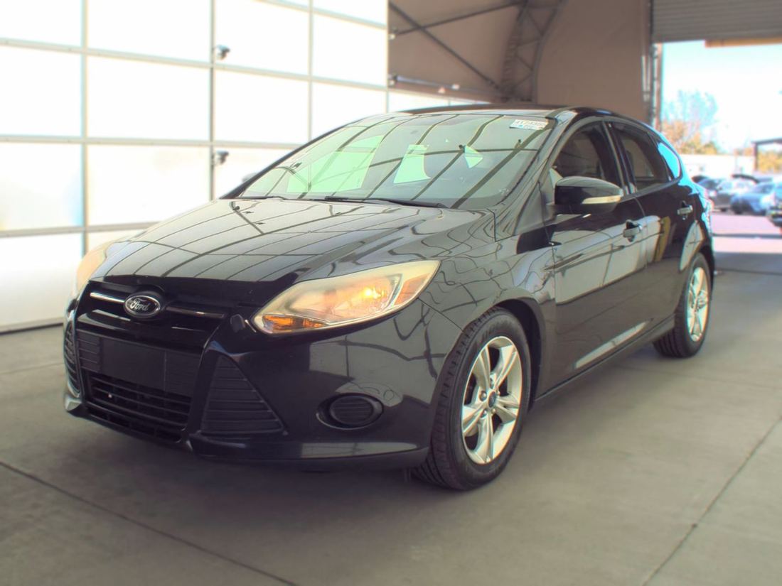 2014 FORD SE