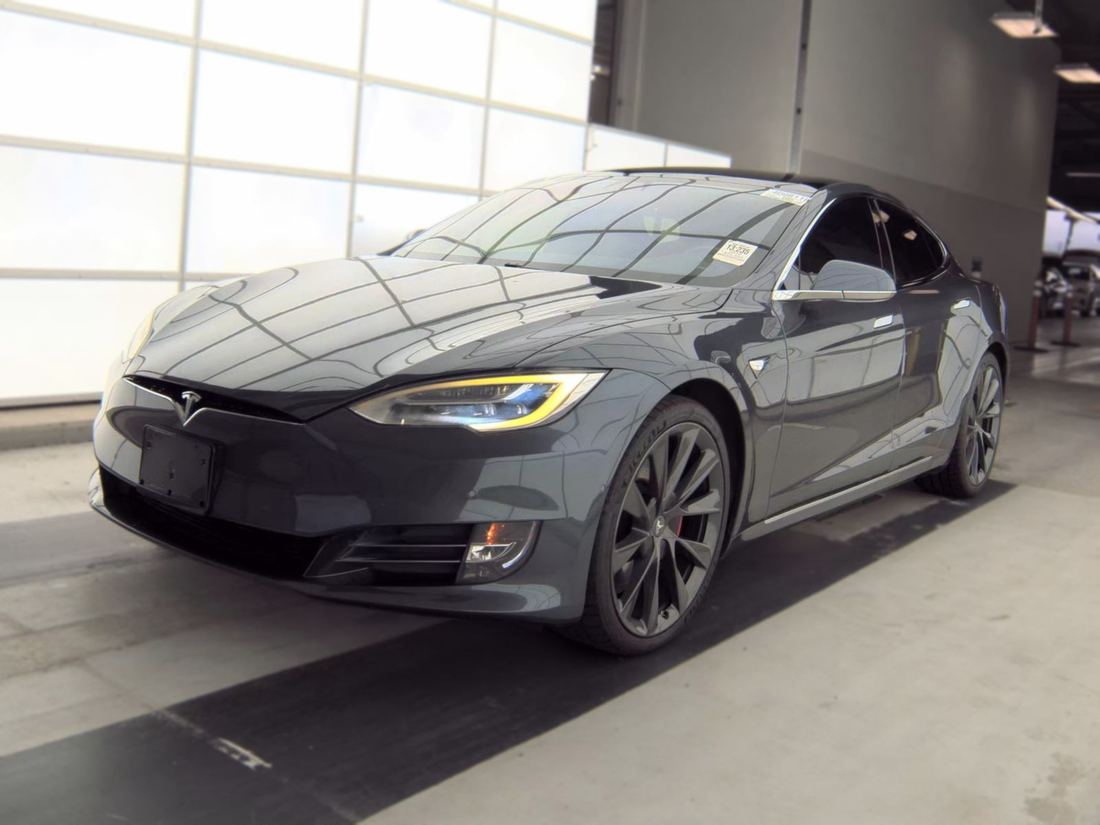 2019 TESLA Model S