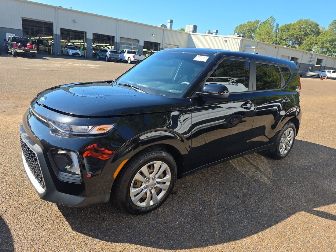 2021 KIA LX, S, X-Line