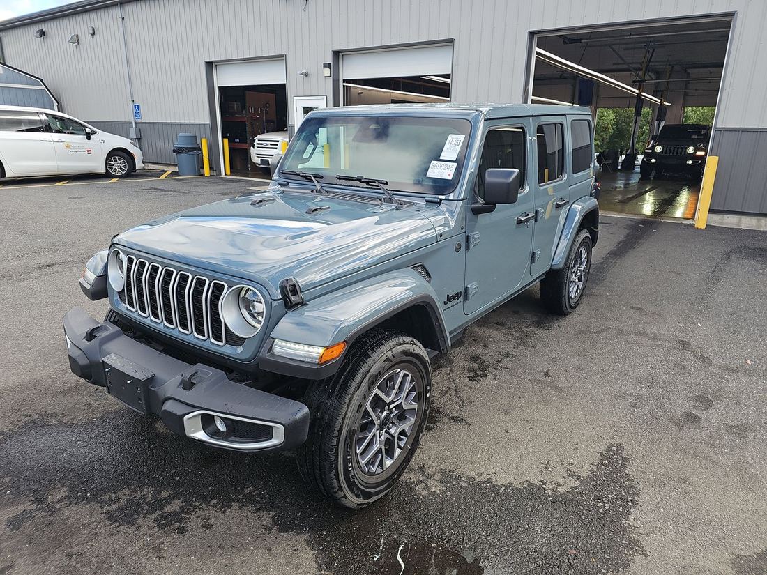 2026 JEEP Sahara