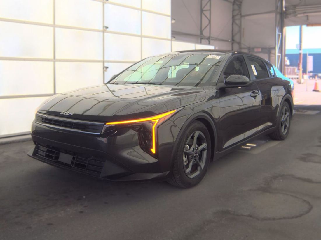 2026 KIA LX, LXS