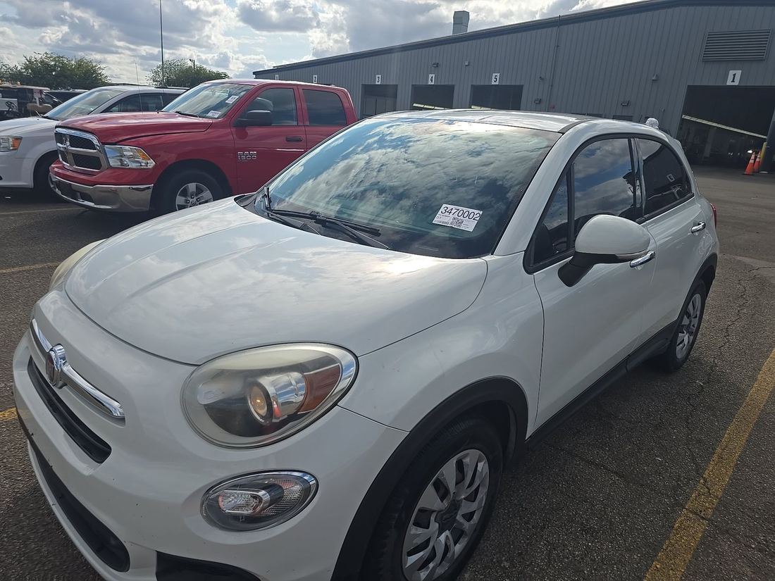 2016 FIAT POP