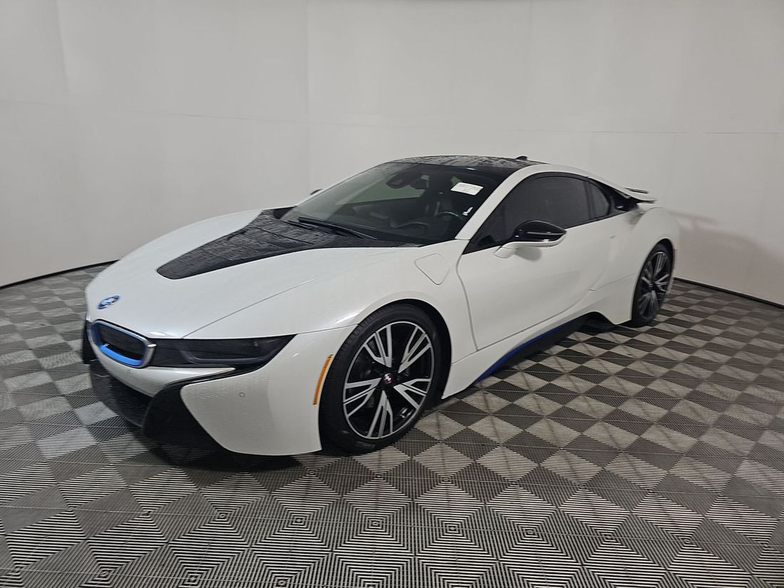 2019 BMW i8