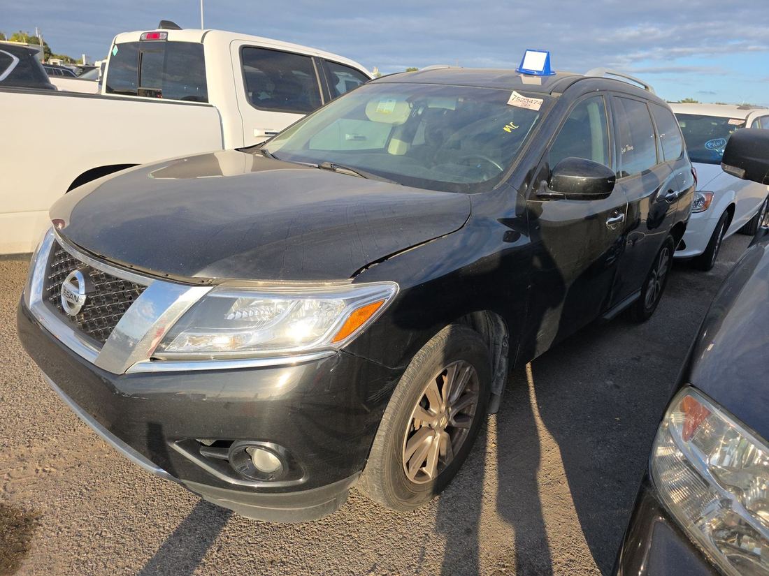2015 NISSAN Pathfinder