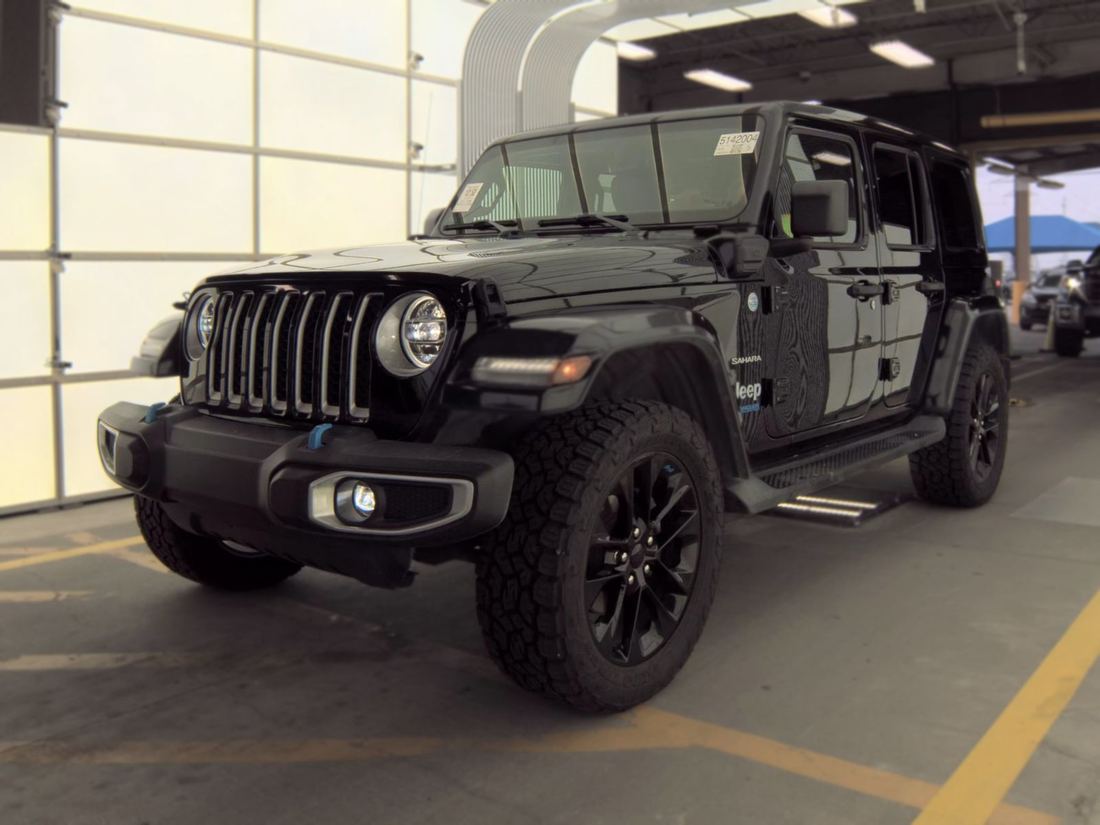 2022 JEEP Unlimited Sahara 4XE