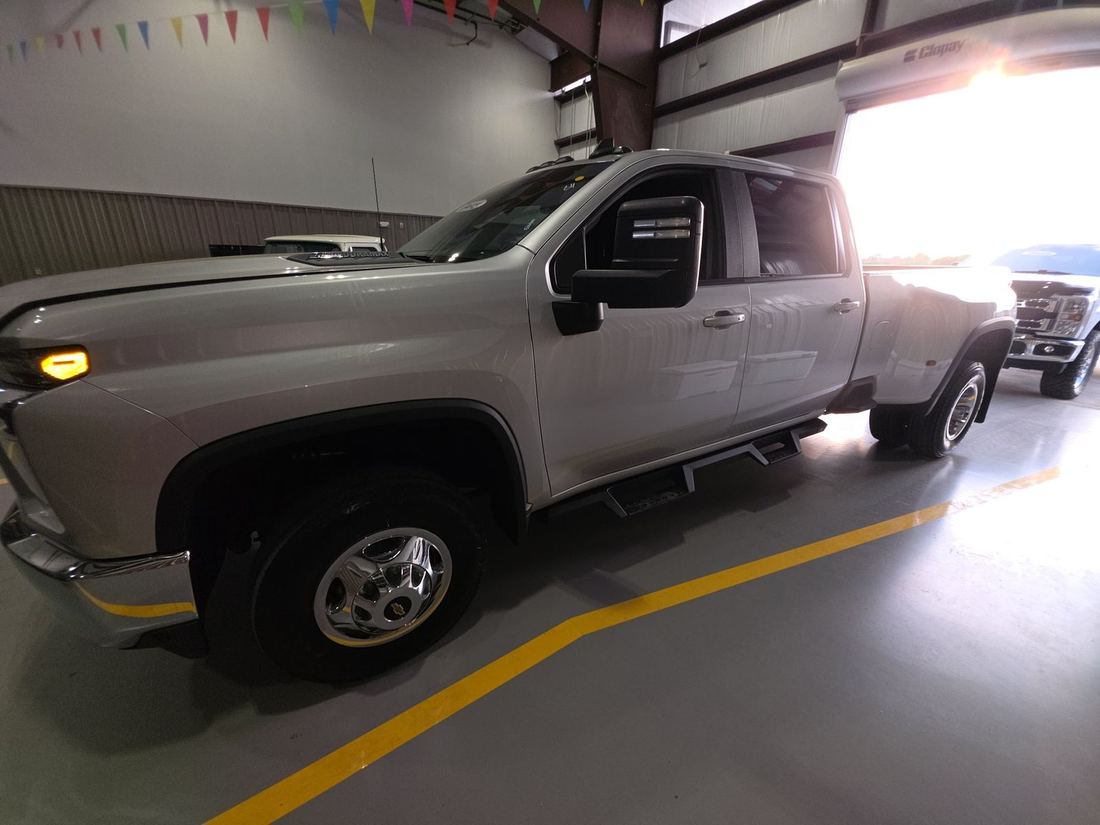 2023 Chevrolet 3500