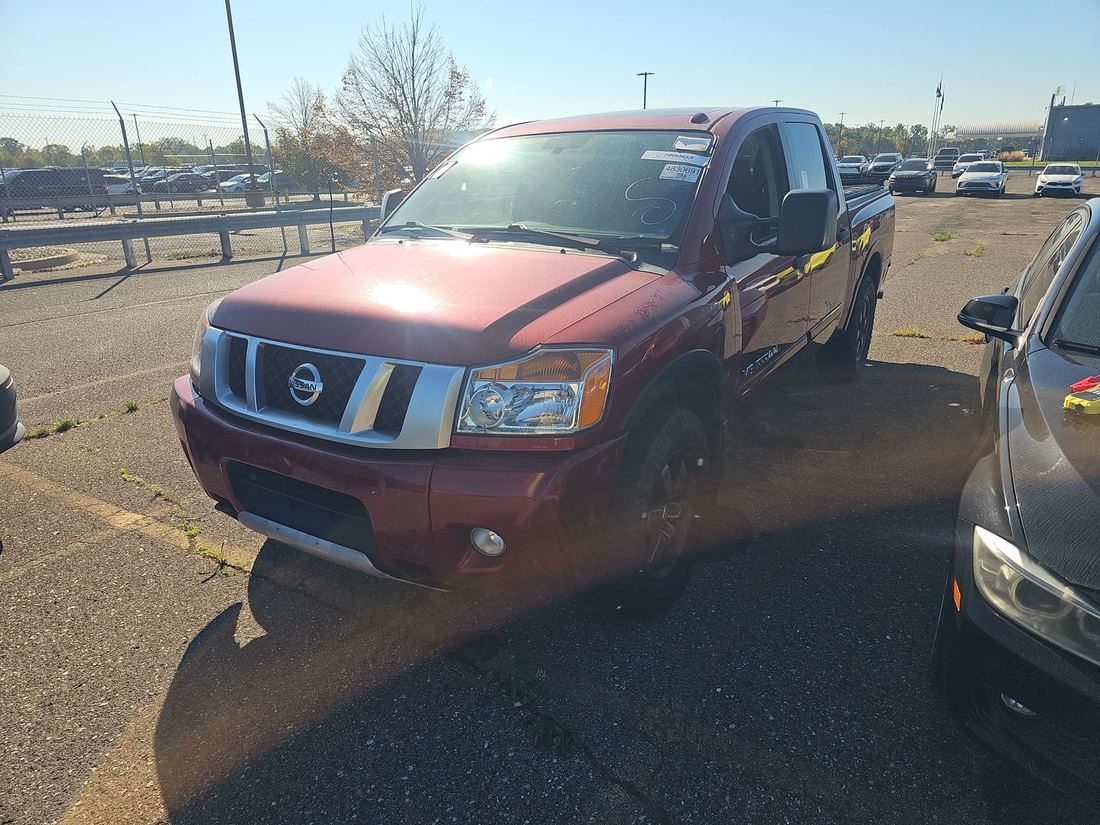 2015 Nissan Titan