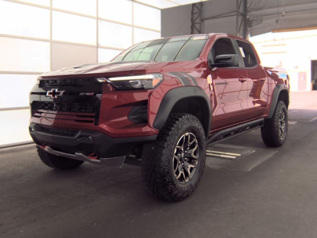 2024 CHEVROLET ZR2