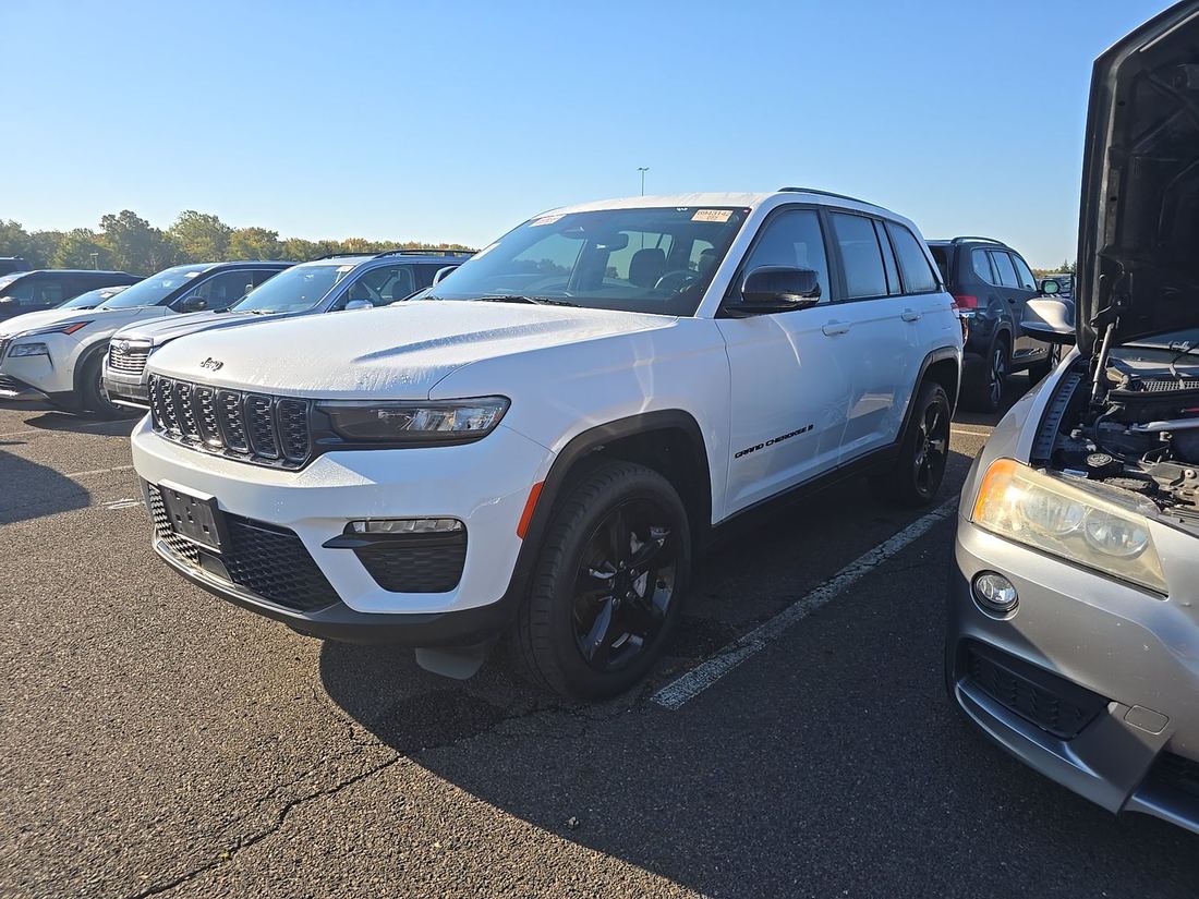 2023 Jeep Limited