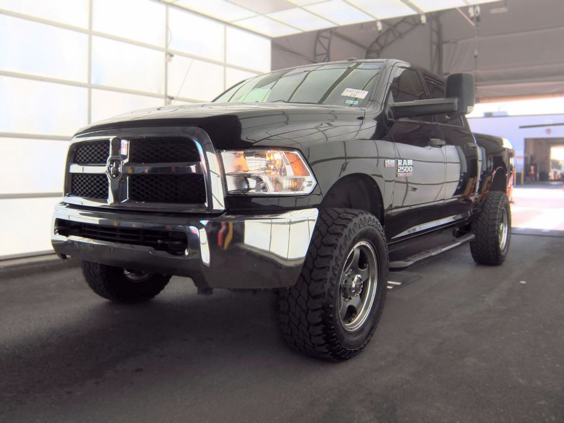 2015 RAM ST