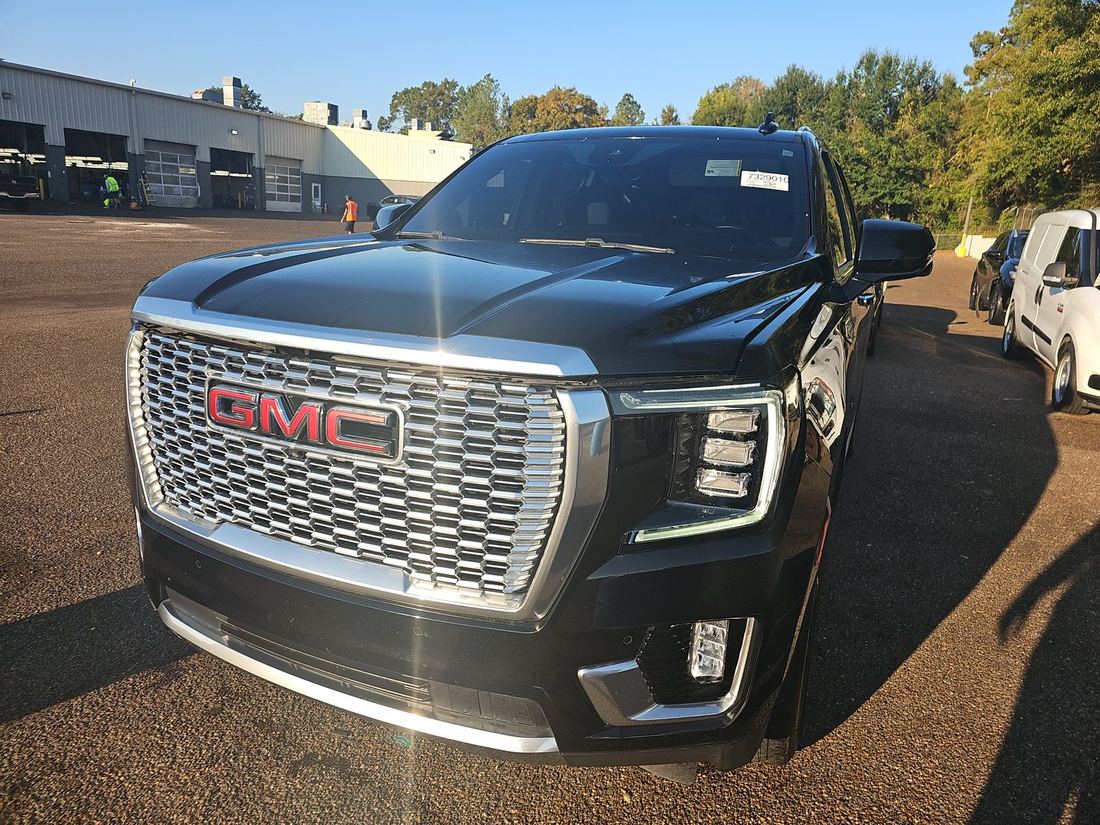 2023 GMC Denali