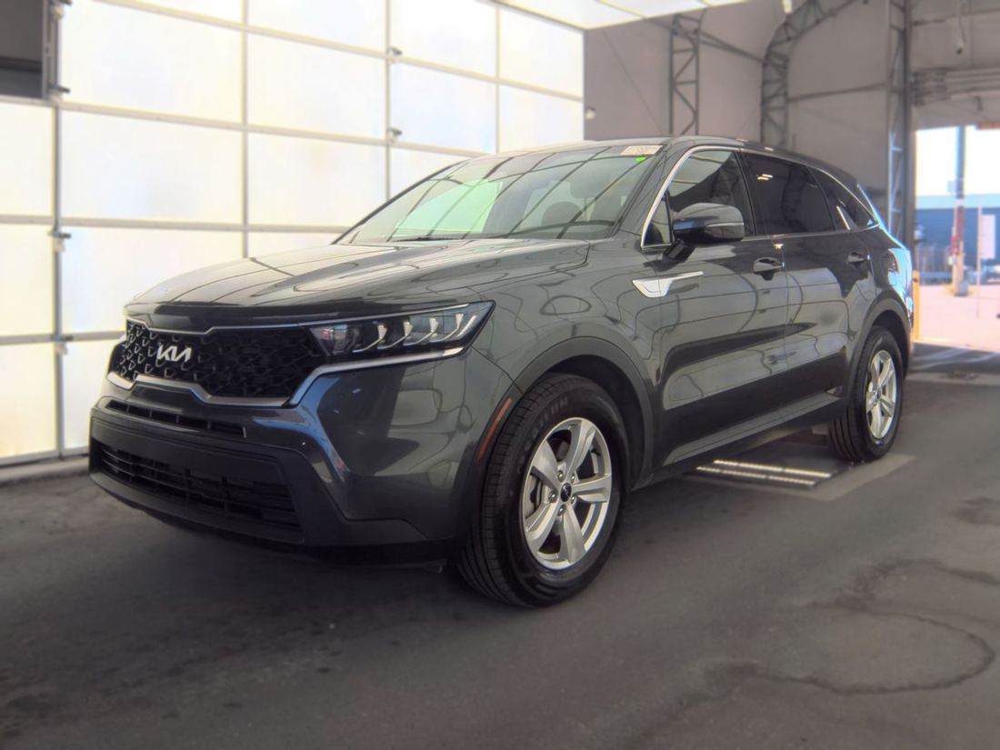 2023 KIA LX
