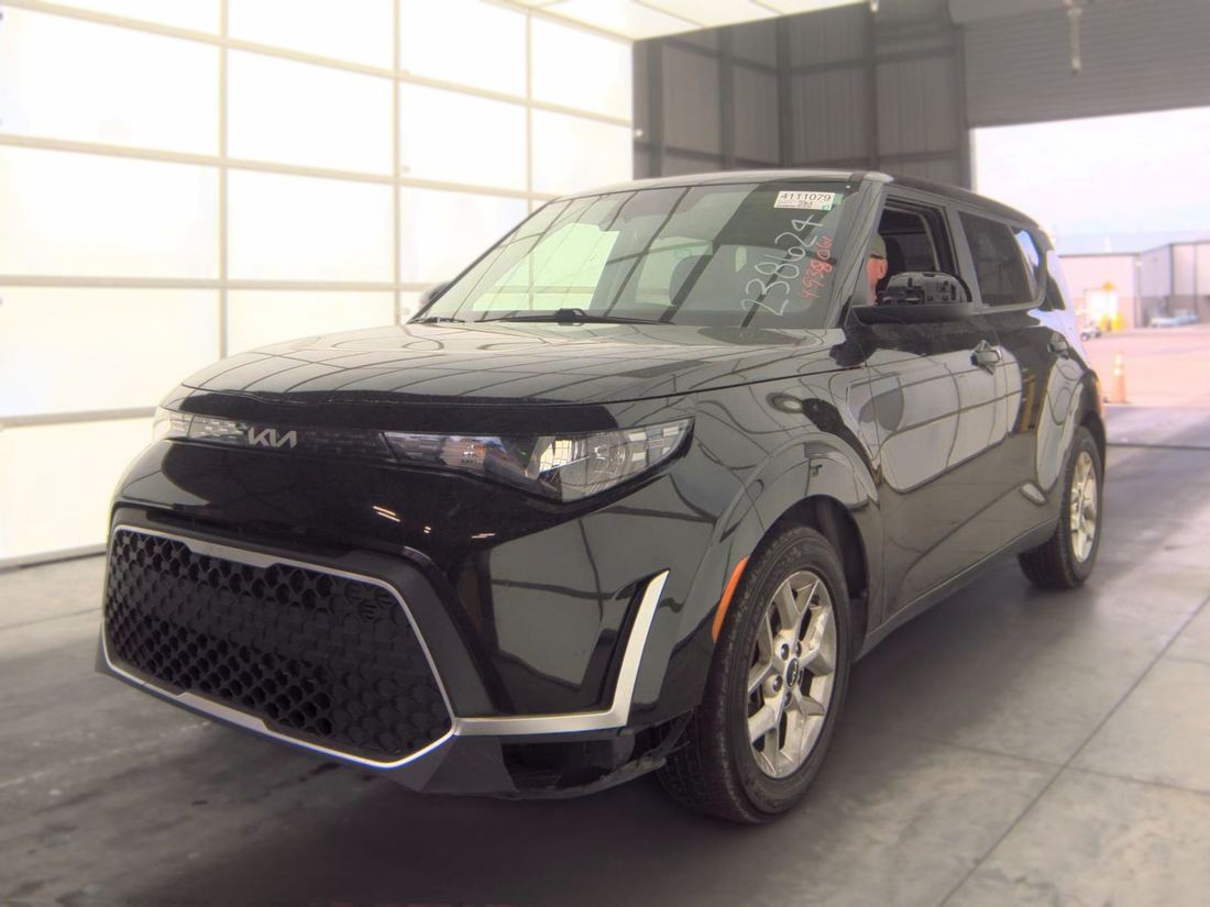2024 KIA LX, S