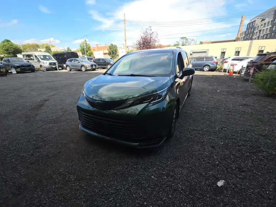 2021 Toyota AXLH45L