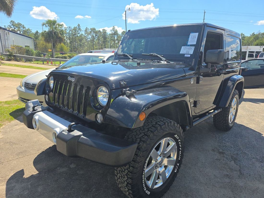 2015 JEEP Sahara