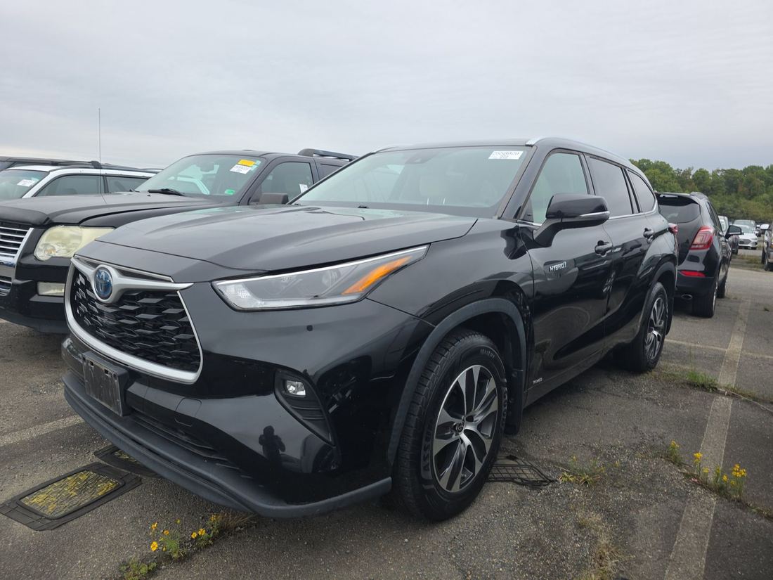2021 TOYOTA AXUH78L