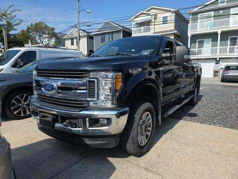 2017 Ford Super Duty - Single Rear Wheel