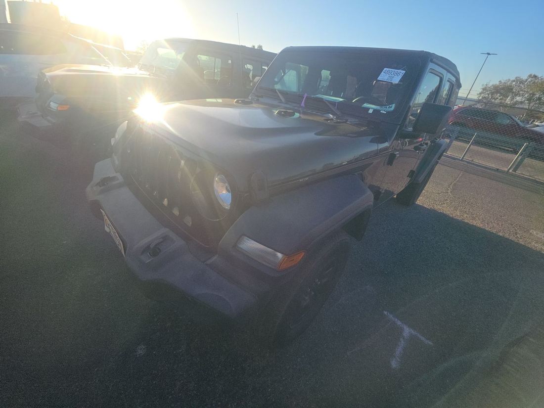 2023 Jeep Sport