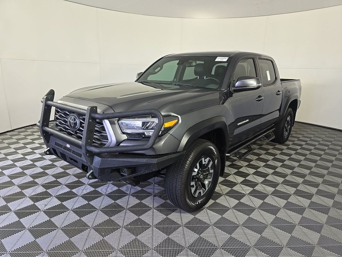 2023 TOYOTA 305 Series