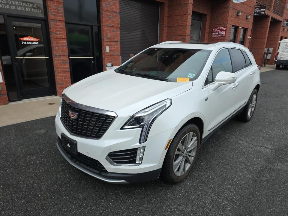 2024 Cadillac Premium Luxury