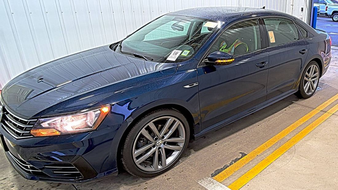 2018 VOLKSWAGEN S, R-Line