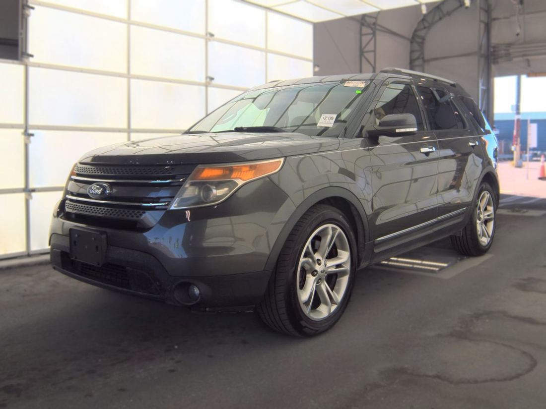 2015 Ford Limited