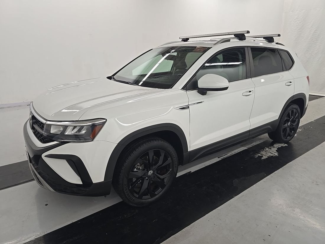 2022 Volkswagen SE