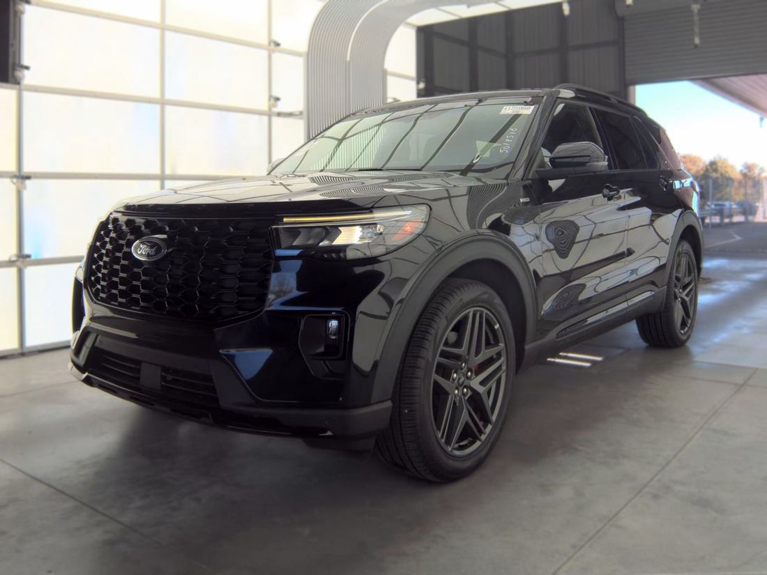 2025 FORD ST-Line