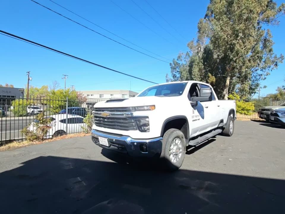 2025 CHEVROLET 3500