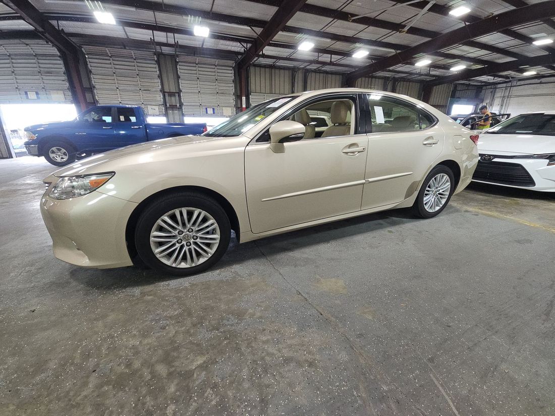 2014 LEXUS GSV40L/AVV60L