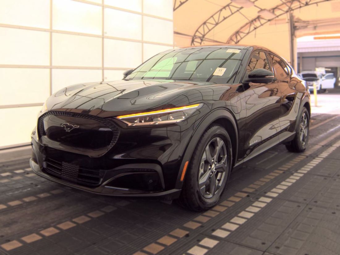 2023 FORD Select